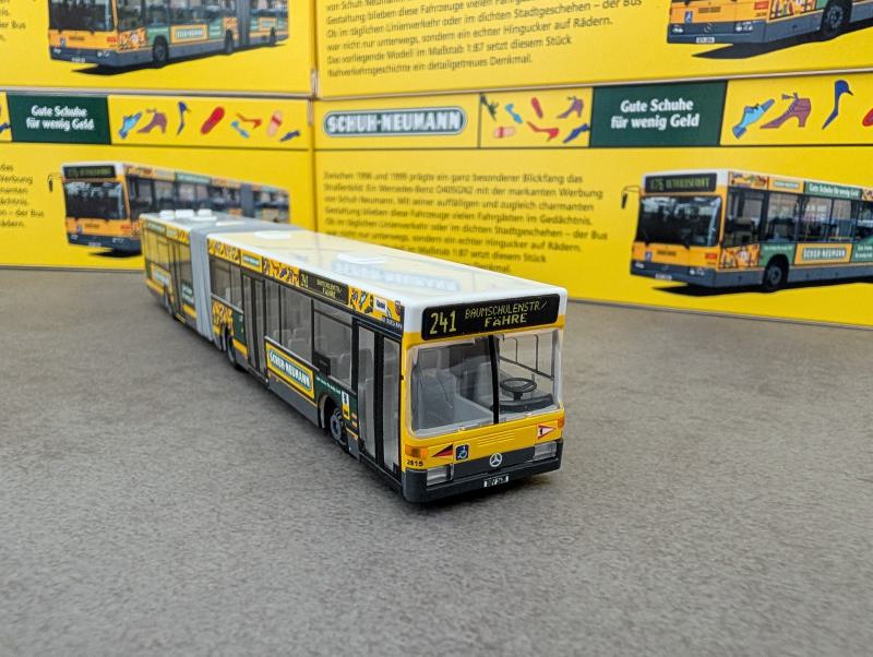 MB O405 GN - BVG Wagen 2615 Linie 241 · Baumschulenstr. / Fähre MB O405 GN - BVG Wagen 2615 Linie 241 · Baumschulenstr. / Fähre